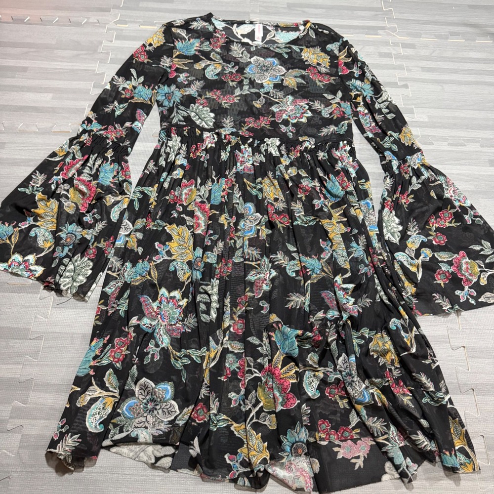 Whimsigoth Size M Sheer Floral Mesh Bell Sleeve Dress Black